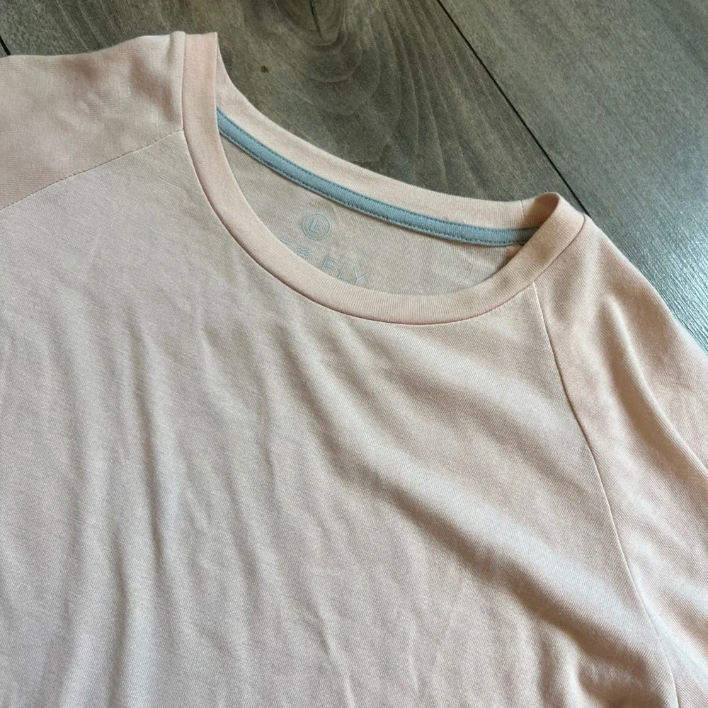 Free Fly Women Bamboo Performance Long Sleeve Shirt Peach Pink Large Bin o-74
